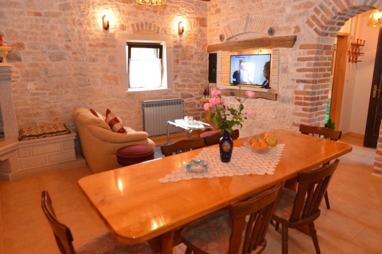 Baderna Apartment ภายนอก รูปภาพ